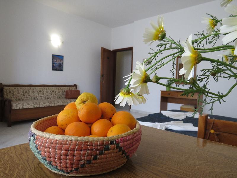 Maritime Hotel Apartments Petaloudes Exterior foto